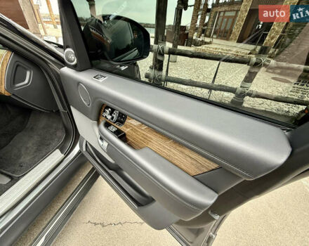 Серый Ленд Ровер Рендж Ровер, объемом двигателя 2.99 л и пробегом 49 тыс. км за 79999 $, фото 110 на Automoto.ua