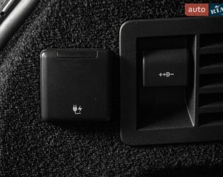 Сірий Ленд Ровер Рендж Ровер, об'ємом двигуна 4.37 л та пробігом 50 тис. км за 79900 $, фото 58 на Automoto.ua