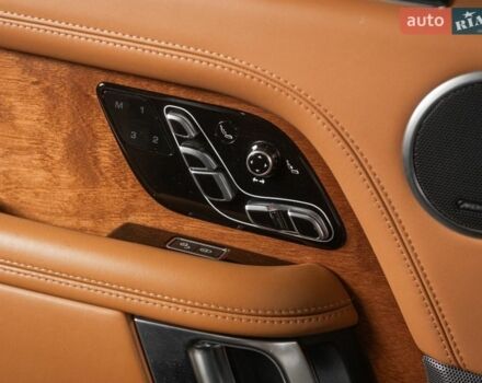 Сірий Ленд Ровер Рендж Ровер, об'ємом двигуна 4.37 л та пробігом 50 тис. км за 79900 $, фото 43 на Automoto.ua