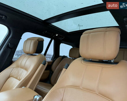 Серый Ленд Ровер Рендж Ровер, объемом двигателя 4.4 л и пробегом 183 тыс. км за 64000 $, фото 11 на Automoto.ua