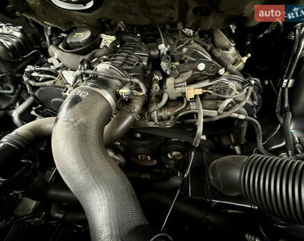 Серый Ленд Ровер Рендж Ровер, объемом двигателя 2.99 л и пробегом 49 тыс. км за 79999 $, фото 144 на Automoto.ua