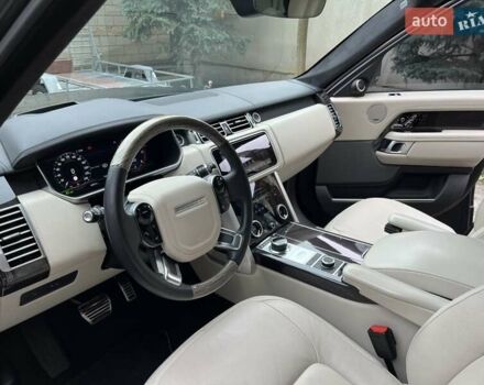 Серый Ленд Ровер Рендж Ровер, объемом двигателя 4.37 л и пробегом 48 тыс. км за 95000 $, фото 52 на Automoto.ua