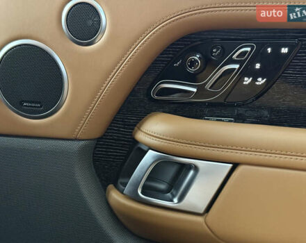 Серый Ленд Ровер Рендж Ровер, объемом двигателя 4.4 л и пробегом 183 тыс. км за 64000 $, фото 19 на Automoto.ua