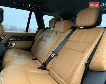 Серый Ленд Ровер Рендж Ровер, объемом двигателя 4.4 л и пробегом 183 тыс. км за 64000 $, фото 12 на Automoto.ua