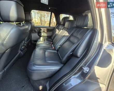 Сірий Ленд Ровер Рендж Ровер, об'ємом двигуна 4.37 л та пробігом 255 тис. км за 70000 $, фото 28 на Automoto.ua