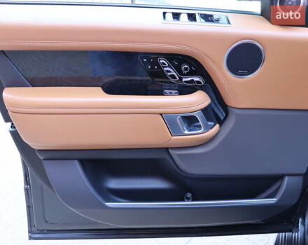 Серый Ленд Ровер Рендж Ровер, объемом двигателя 4.4 л и пробегом 93 тыс. км за 99900 $, фото 14 на Automoto.ua