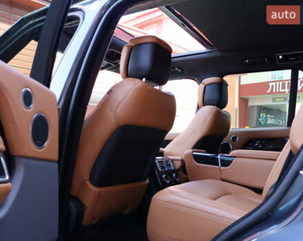 Серый Ленд Ровер Рендж Ровер, объемом двигателя 4.4 л и пробегом 93 тыс. км за 99900 $, фото 34 на Automoto.ua