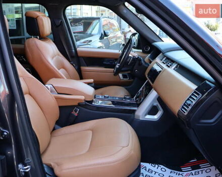 Серый Ленд Ровер Рендж Ровер, объемом двигателя 4.4 л и пробегом 93 тыс. км за 99900 $, фото 46 на Automoto.ua