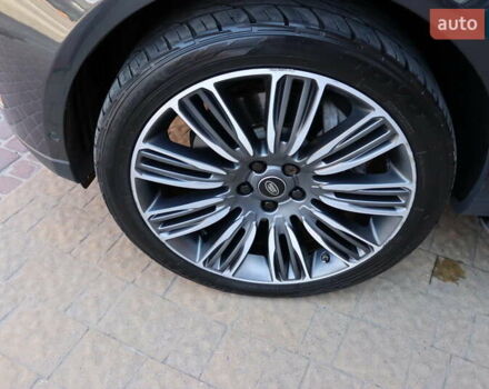 Серый Ленд Ровер Рендж Ровер, объемом двигателя 4.4 л и пробегом 93 тыс. км за 99900 $, фото 11 на Automoto.ua