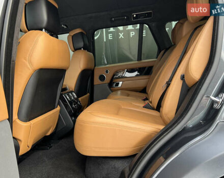 Серый Ленд Ровер Рендж Ровер, объемом двигателя 4.37 л и пробегом 94 тыс. км за 103000 $, фото 27 на Automoto.ua