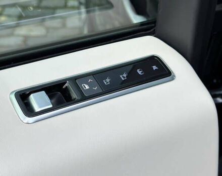 Сірий Ленд Ровер Рендж Ровер, об'ємом двигуна 4.37 л та пробігом 125 тис. км за 77000 $, фото 24 на Automoto.ua