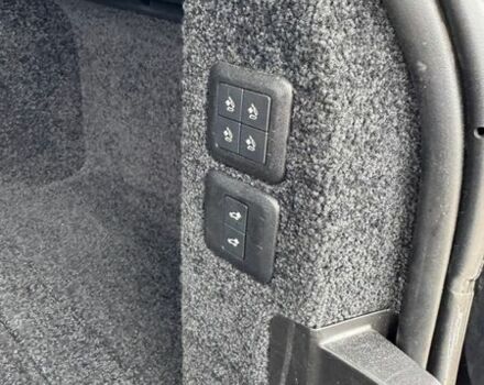 Серый Ленд Ровер Рендж Ровер, объемом двигателя 2.99 л и пробегом 112 тыс. км за 65000 $, фото 15 на Automoto.ua