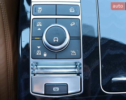 Серый Ленд Ровер Рендж Ровер, объемом двигателя 4.4 л и пробегом 93 тыс. км за 99900 $, фото 32 на Automoto.ua