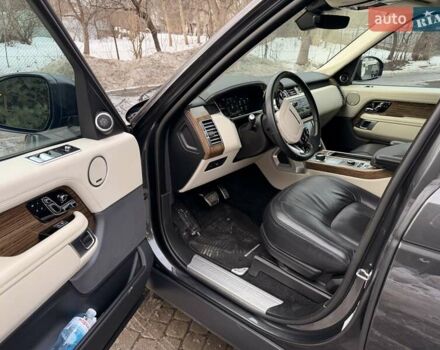 Сірий Ленд Ровер Рендж Ровер, об'ємом двигуна 4.37 л та пробігом 127 тис. км за 73000 $, фото 6 на Automoto.ua