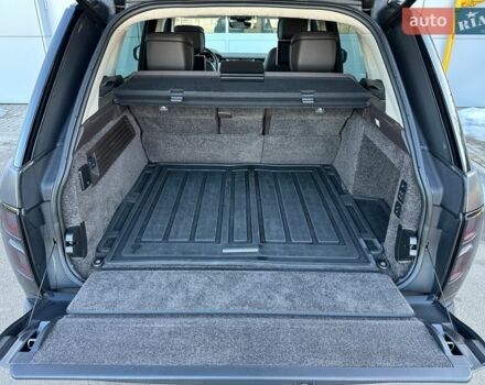 Сірий Ленд Ровер Рендж Ровер, об'ємом двигуна 4.37 л та пробігом 119 тис. км за 90000 $, фото 31 на Automoto.ua