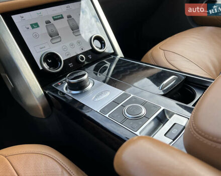 Серый Ленд Ровер Рендж Ровер, объемом двигателя 4.37 л и пробегом 94 тыс. км за 103000 $, фото 21 на Automoto.ua