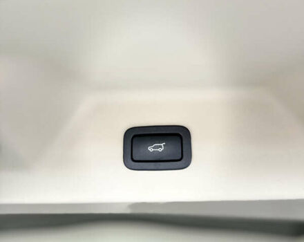 Сірий Ленд Ровер Рендж Ровер, об'ємом двигуна 4.37 л та пробігом 125 тис. км за 77000 $, фото 30 на Automoto.ua