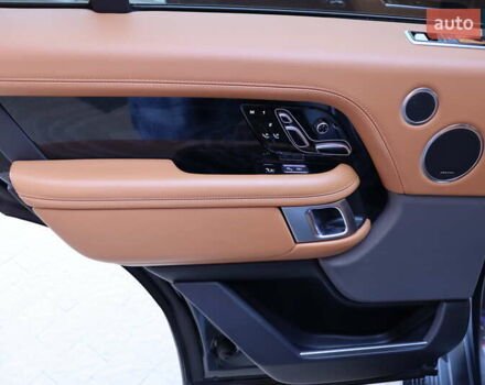 Серый Ленд Ровер Рендж Ровер, объемом двигателя 4.4 л и пробегом 93 тыс. км за 99900 $, фото 36 на Automoto.ua