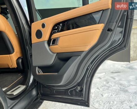 Серый Ленд Ровер Рендж Ровер, объемом двигателя 4.37 л и пробегом 94 тыс. км за 103000 $, фото 39 на Automoto.ua