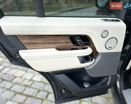 Сірий Ленд Ровер Рендж Ровер, об'ємом двигуна 4.37 л та пробігом 125 тис. км за 77000 $, фото 25 на Automoto.ua