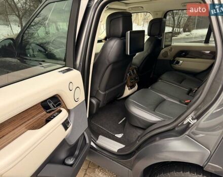 Сірий Ленд Ровер Рендж Ровер, об'ємом двигуна 4.37 л та пробігом 127 тис. км за 73000 $, фото 9 на Automoto.ua