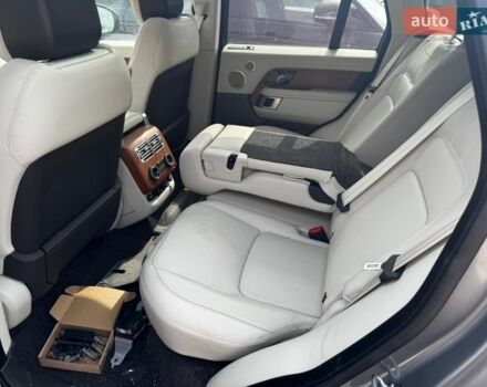 Сірий Ленд Ровер Рендж Ровер, об'ємом двигуна 3 л та пробігом 31 тис. км за 33500 $, фото 8 на Automoto.ua