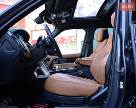 Серый Ленд Ровер Рендж Ровер, объемом двигателя 4.4 л и пробегом 93 тыс. км за 99900 $, фото 33 на Automoto.ua