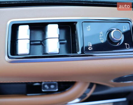 Серый Ленд Ровер Рендж Ровер, объемом двигателя 4.4 л и пробегом 93 тыс. км за 99900 $, фото 16 на Automoto.ua