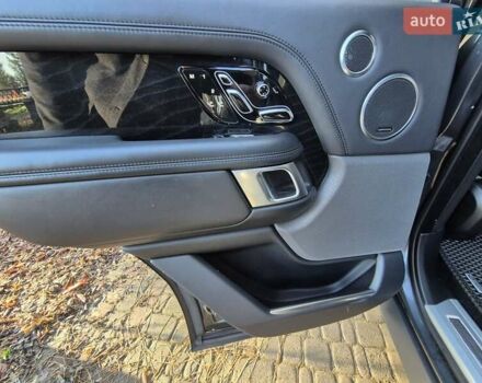 Сірий Ленд Ровер Рендж Ровер, об'ємом двигуна 4.37 л та пробігом 255 тис. км за 70000 $, фото 32 на Automoto.ua