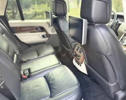 Сірий Ленд Ровер Рендж Ровер, об'ємом двигуна 4.37 л та пробігом 125 тис. км за 77000 $, фото 31 на Automoto.ua