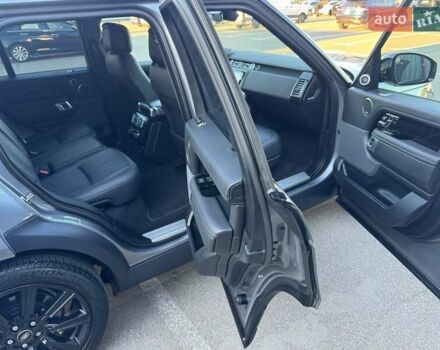 Ленд Ровер Рендж Ровер 2021 у Києві на Automoto.ua Сірий Ленд Ровер Рендж Ровер, об'ємом двигуна 3 л та пробігом 89 тис. км за 77900 $, фото 46 на Automoto.ua