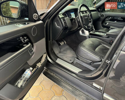 Сірий Ленд Ровер Рендж Ровер, об'ємом двигуна 3 л та пробігом 153 тис. км за 78700 $, фото 16 на Automoto.ua