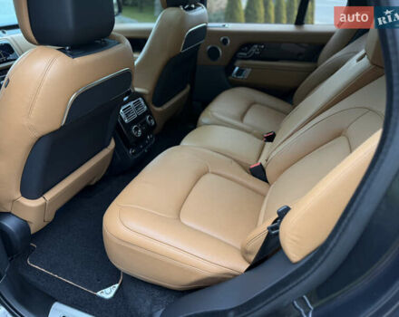 Сірий Ленд Ровер Рендж Ровер, об'ємом двигуна 3 л та пробігом 121 тис. км за 89900 $, фото 47 на Automoto.ua