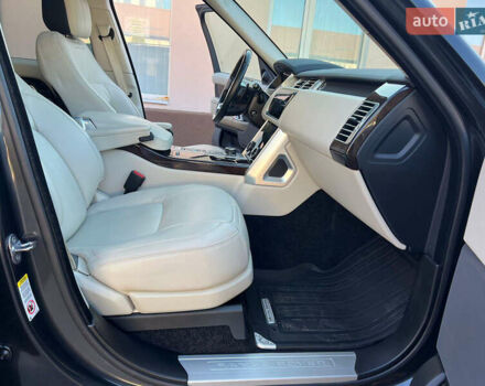 Серый Ленд Ровер Рендж Ровер, объемом двигателя 5 л и пробегом 63 тыс. км за 69999 $, фото 70 на Automoto.ua