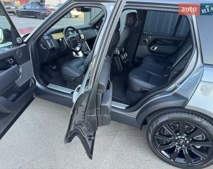 Ленд Ровер Рендж Ровер 2021 у Києві на Automoto.ua Сірий Ленд Ровер Рендж Ровер, об'ємом двигуна 3 л та пробігом 89 тис. км за 77900 $, фото 24 на Automoto.ua