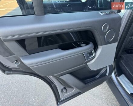 Ленд Ровер Рендж Ровер 2021 у Києві на Automoto.ua Сірий Ленд Ровер Рендж Ровер, об'ємом двигуна 3 л та пробігом 89 тис. км за 77900 $, фото 25 на Automoto.ua