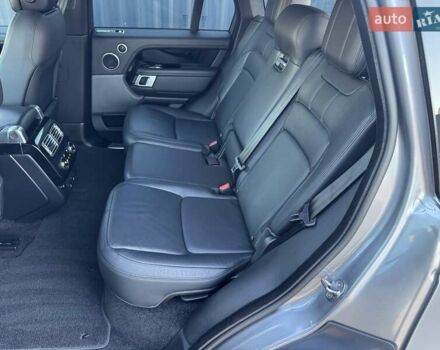 Ленд Ровер Рендж Ровер 2021 у Києві на Automoto.ua Сірий Ленд Ровер Рендж Ровер, об'ємом двигуна 3 л та пробігом 89 тис. км за 77900 $, фото 30 на Automoto.ua