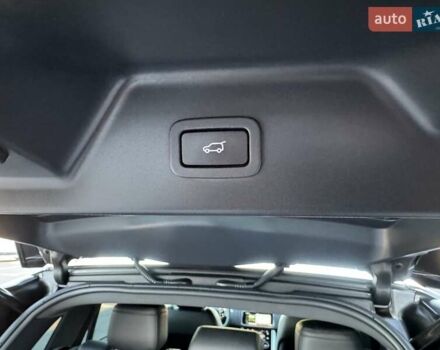 Ленд Ровер Рендж Ровер 2021 у Києві на Automoto.ua Сірий Ленд Ровер Рендж Ровер, об'ємом двигуна 3 л та пробігом 89 тис. км за 77900 $, фото 51 на Automoto.ua