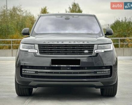 Ленд Ровер Рендж Ровер 2023 в Киеве на Automoto.ua Серый Ленд Ровер Рендж Ровер, объемом двигателя 3 л и пробегом 40 тыс. км за 179900 $, фото 5 на Automoto.ua