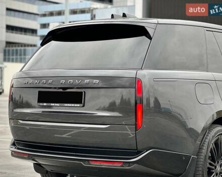 Ленд Ровер Рендж Ровер 2023 в Киеве на Automoto.ua Серый Ленд Ровер Рендж Ровер, объемом двигателя 3 л и пробегом 40 тыс. км за 179900 $, фото 16 на Automoto.ua