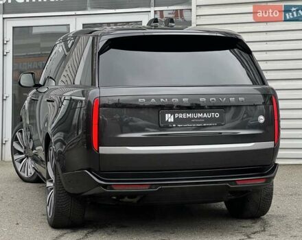 Серый Ленд Ровер Рендж Ровер, объемом двигателя 4.39 л и пробегом 32 тыс. км за 289000 $, фото 7 на Automoto.ua