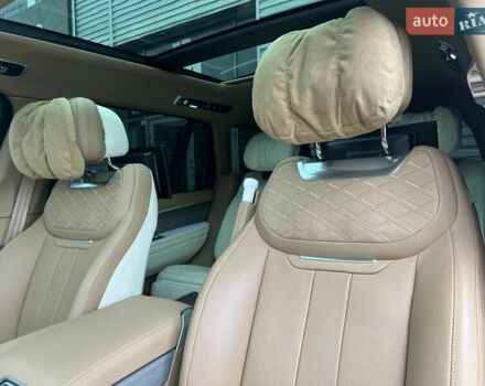 Серый Ленд Ровер Рендж Ровер, объемом двигателя 4.39 л и пробегом 32 тыс. км за 273000 $, фото 21 на Automoto.ua