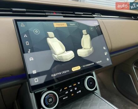 Серый Ленд Ровер Рендж Ровер, объемом двигателя 4.39 л и пробегом 32 тыс. км за 289000 $, фото 52 на Automoto.ua