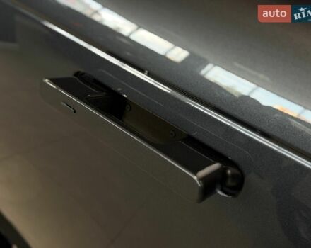 Серый Ленд Ровер Рендж Ровер, объемом двигателя 4.39 л и пробегом 27 тыс. км за 179500 $, фото 28 на Automoto.ua