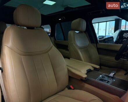 Серый Ленд Ровер Рендж Ровер, объемом двигателя 4.39 л и пробегом 27 тыс. км за 179500 $, фото 68 на Automoto.ua