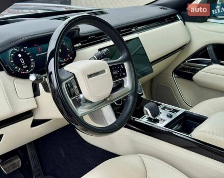 Серый Ленд Ровер Рендж Ровер, объемом двигателя 4.39 л и пробегом 64 тыс. км за 173000 $, фото 17 на Automoto.ua