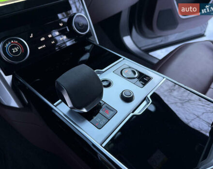 Сірий Ленд Ровер Рендж Ровер, об'ємом двигуна 3 л та пробігом 68 тис. км за 149950 $, фото 47 на Automoto.ua