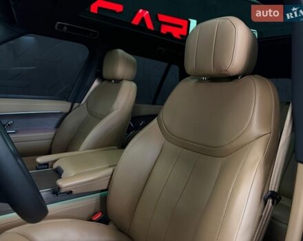 Серый Ленд Ровер Рендж Ровер, объемом двигателя 4.39 л и пробегом 27 тыс. км за 179500 $, фото 45 на Automoto.ua