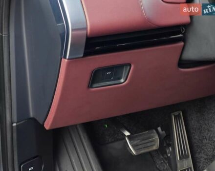 Сірий Ленд Ровер Рендж Ровер, об'ємом двигуна 3 л та пробігом 67 тис. км за 159000 $, фото 26 на Automoto.ua