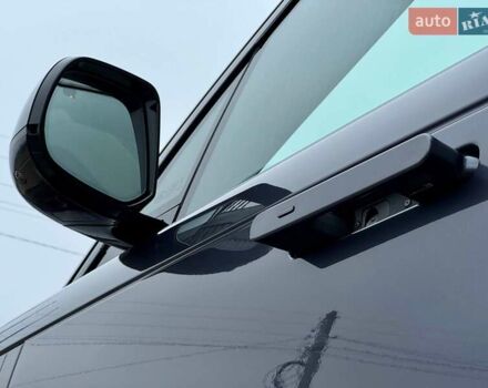 Серый Ленд Ровер Рендж Ровер, объемом двигателя 4.39 л и пробегом 64 тыс. км за 173000 $, фото 9 на Automoto.ua